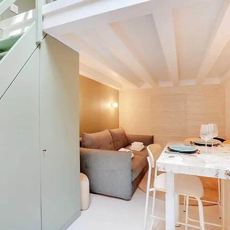 Chic And Cosy Apartment-canal Saint Martin Apartment Paris